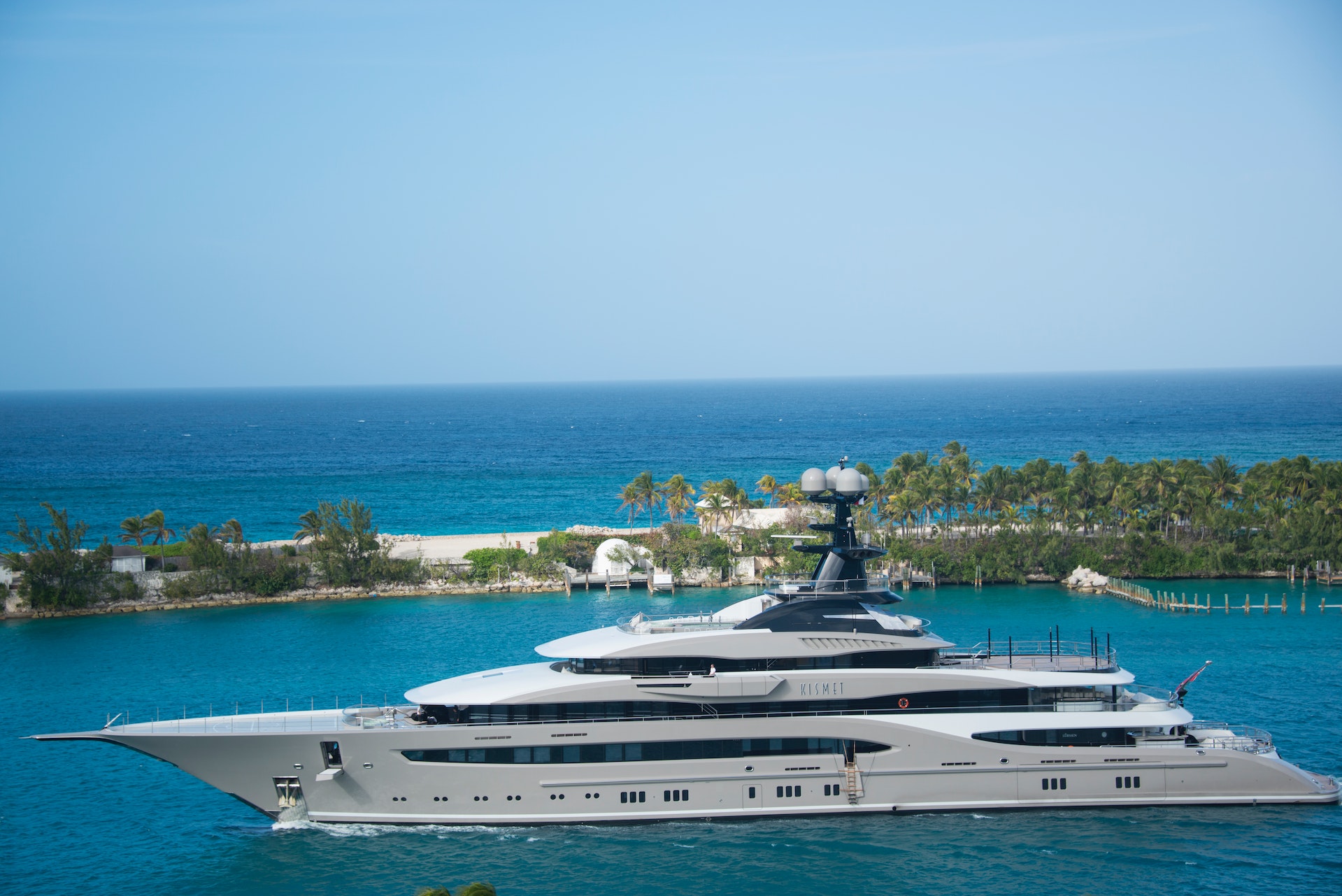 Yacht and Ship Broker License Requirements